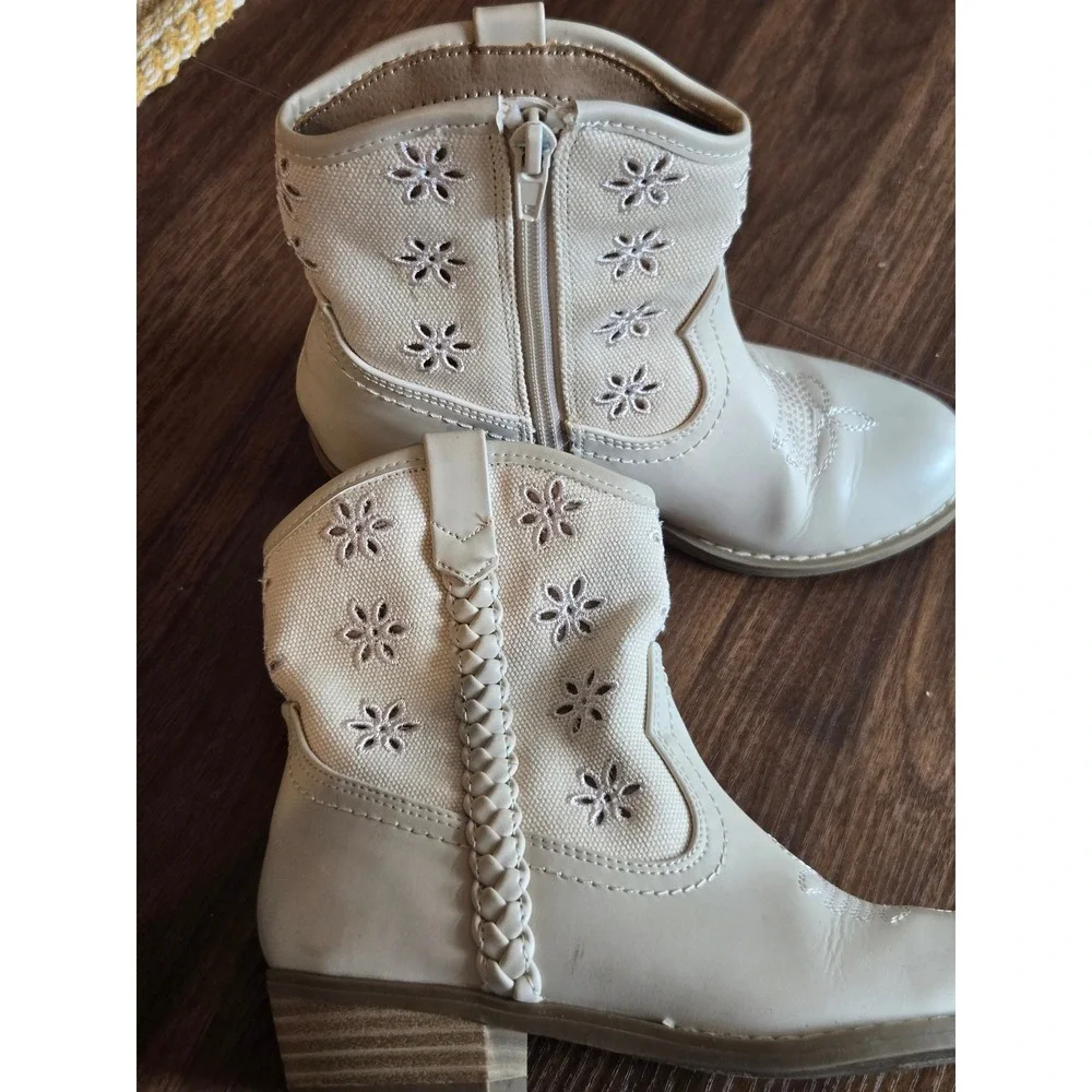 Dolce Vita Lucia Faux Leather Embroidered Cowboy Boots Western Ankle Booties 13c